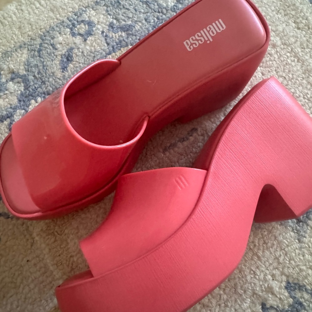 Melissa Women's Bold Red Mules